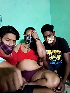 LoveOnStream live sex cam