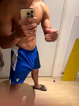 bigDickParis92's web cam