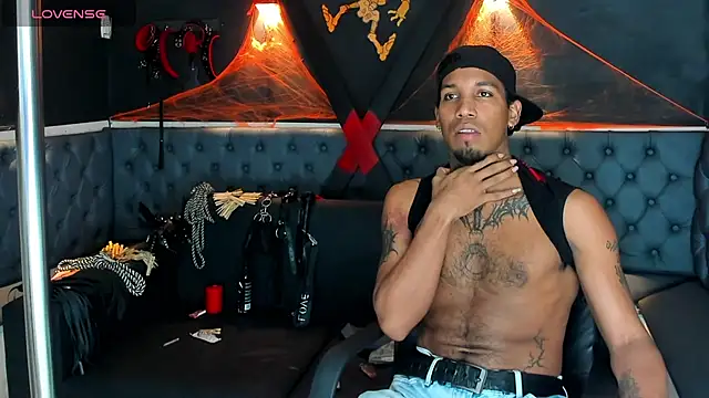 DIEGO_WICKED live sex cam