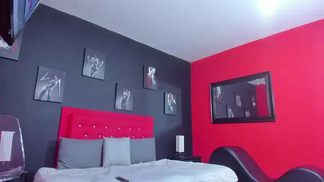 Thiagogomez live sex cam