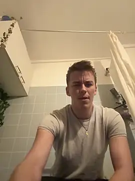 Toyjungee live sex cam