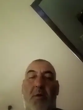 kevincumporn's cam snapshot