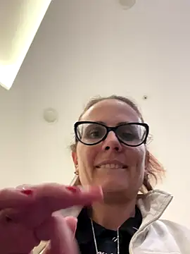 NataKitten live sex cam