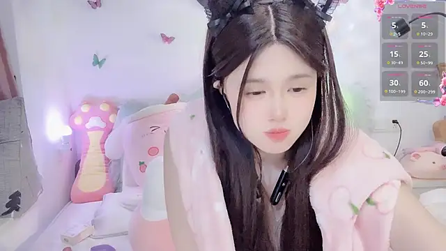 Alien1227 live sex cam