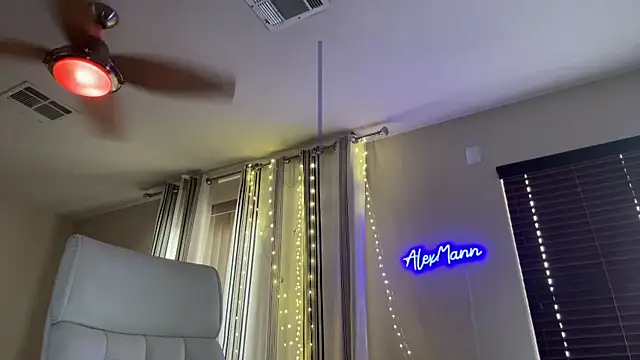 alexmannd live sex cam