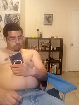 k1oudE live sex cam