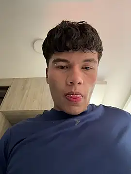 Logan_smith1 live sex cam