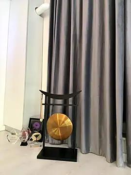 IsabellaEtthan live sex cam