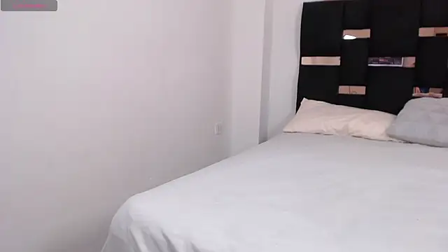 Dana-cute20's web cam