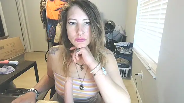 M3TAA live sex cam