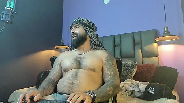 Lyon_vach live sex cam