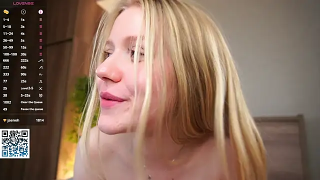 LolySun live sex cam