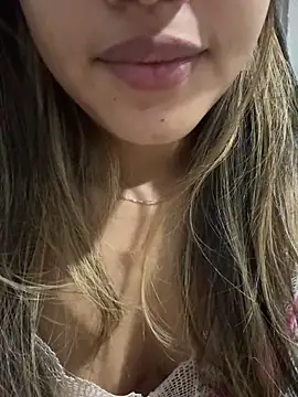 LuizaDiaz live sex cam