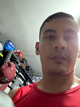 Paul22cm- live sex cam