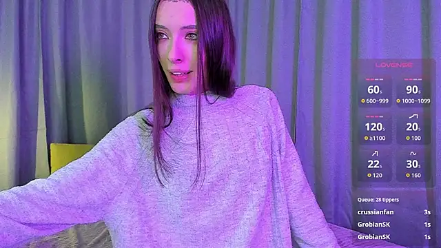 EMiaLure live sex cam