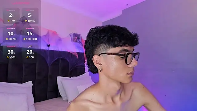 Phillicious__ live sex cam