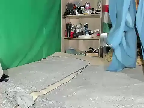 viraglaci18@xh live sex cam