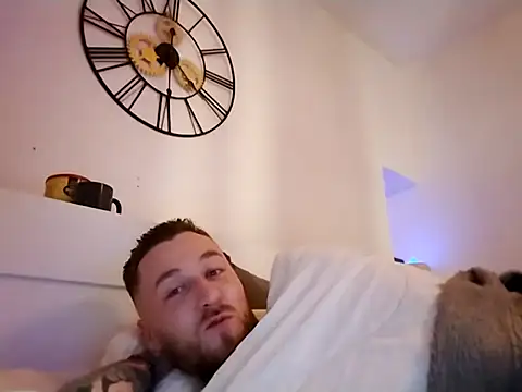 Keviios live sex cam