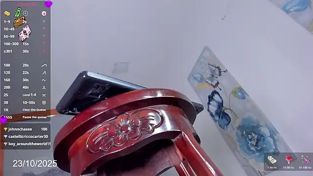Sussy_Hots live sex cam