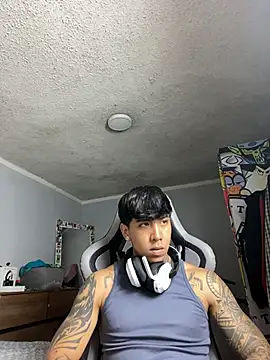Nickhot0609 live sex cam
