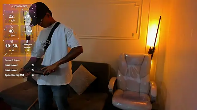 Paradise_boy_s live sex cam