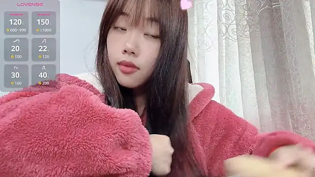 Lvy--v live sex cam