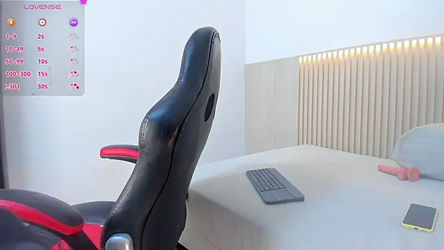 yeliss_brown live sex cam