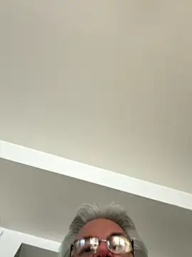 64James's web cam