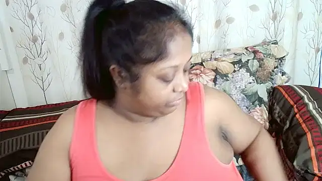 Indiantasha live sex cam