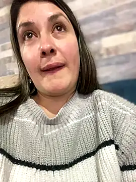 Abby-LS live sex cam