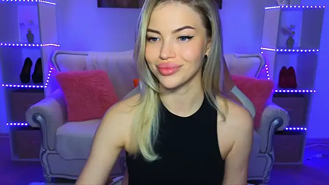 EmmyMills live sex cam