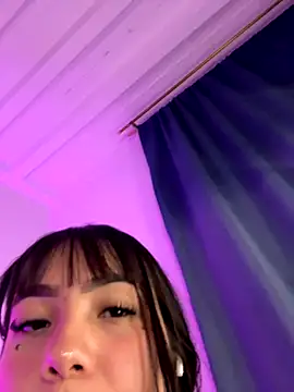 _amelie- live sex cam