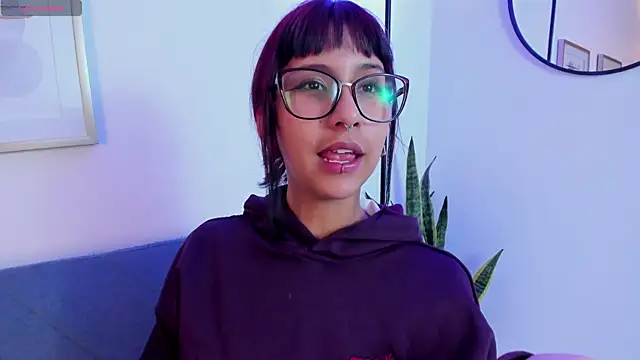 Siaa_rosee live sex cam