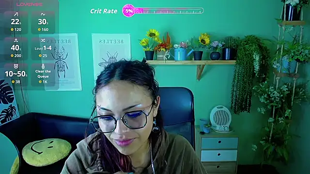 Liittleluaa_ live sex cam