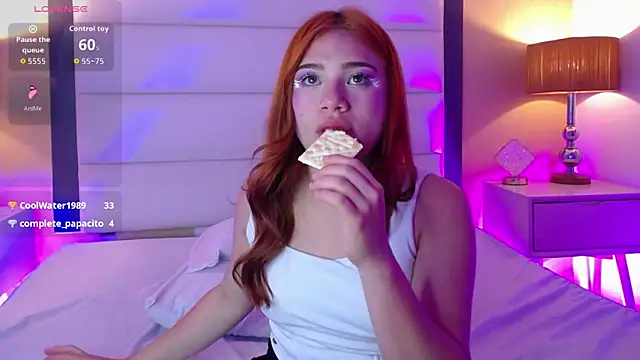 Solara- live sex cam