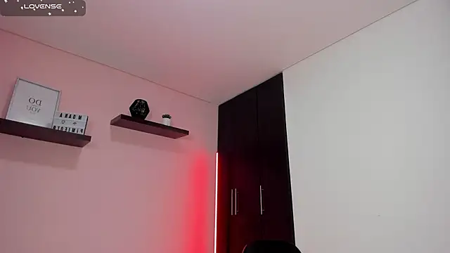 tifanyhills_ live sex cam