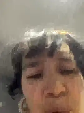 Sweeetness_Milf live sex cam