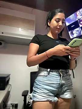 Sofia_Collins- live sex cam
