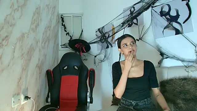 nicole_lara live sex cam