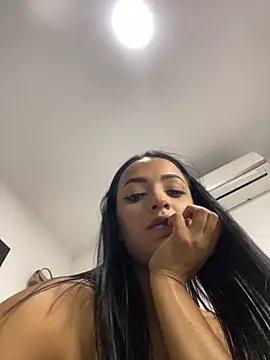 SaharQamar live sex cam