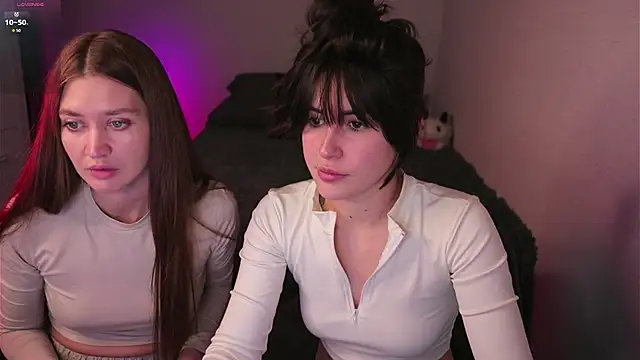 Mari___Anna live sex cam