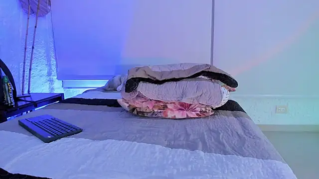 alexandersawyer live sex cam
