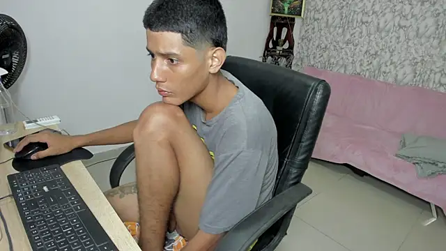 santos_desire live sex cam