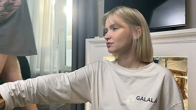 Adelovenick live sex cam