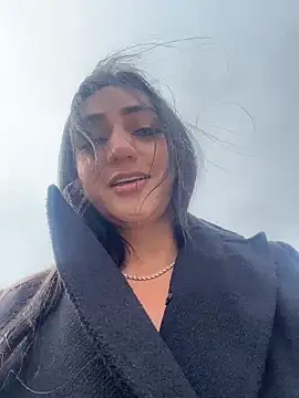 Ninabigtitied live sex cam