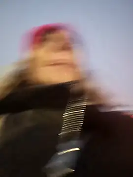 hugebobbs live sex cam