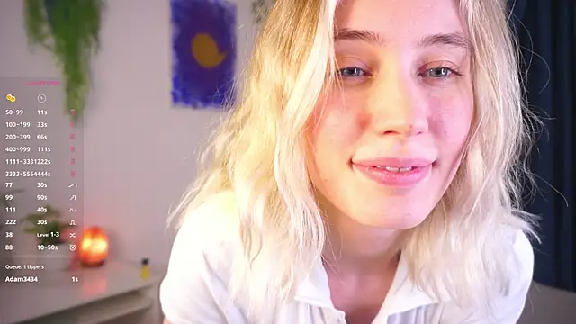 HoneyRay live sex cam