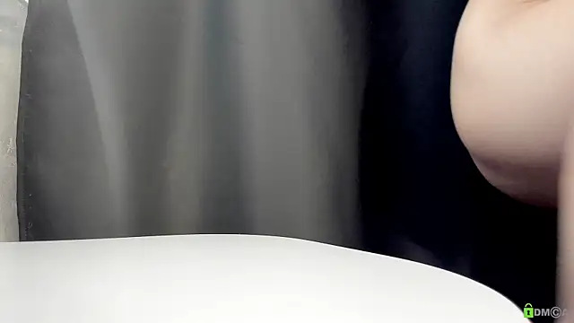 Courtney_Luv live sex cam