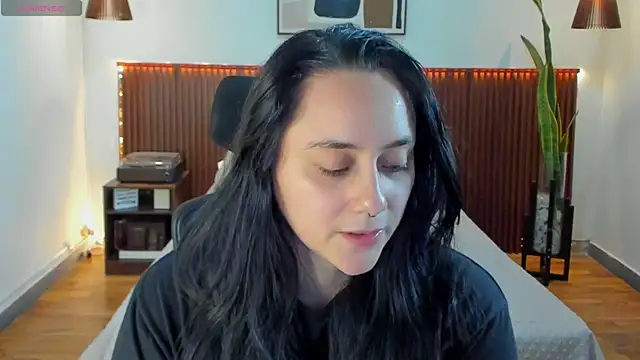 KatherineBond live sex cam