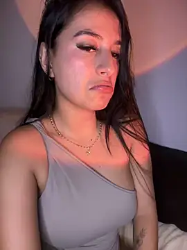 Naughty_arabs live sex cam